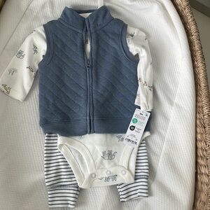 NWT Carters Baby boy 3 piece set 3M